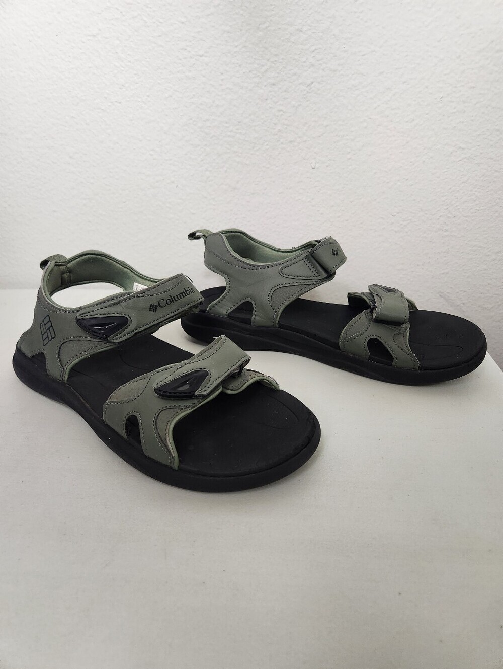 Columbia Mens |8| Olive All-Terrain Omni-Grip 2 Strap Hiking/Water Sandal
